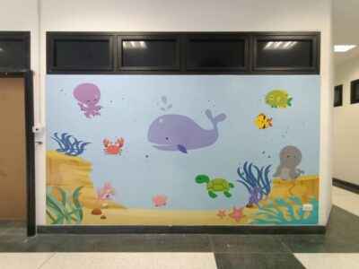 พิมพ์สติ๊กเกอร์ผนังโรงเรียน