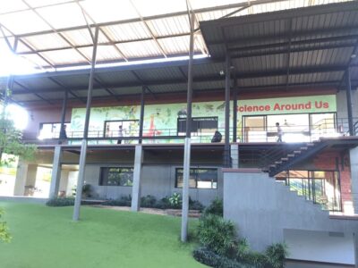 พิมพ์สติ๊กเกอร์ผนังโรงเรียน