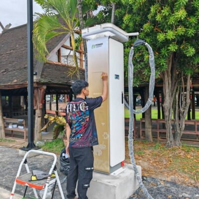 รับติดสติ๊กเกอร์นอกสถานที่