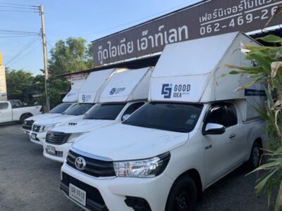 ติดสติ๊กเกอร์โฆษณารถขนส่ง