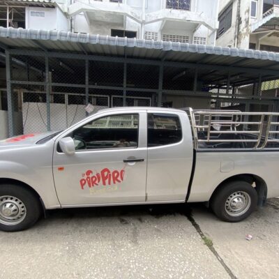 สติ๊กเกอร์ติดรถกระบะบริษัท