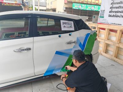 ร้านติดสติ๊กเกอร์รถยนต์
