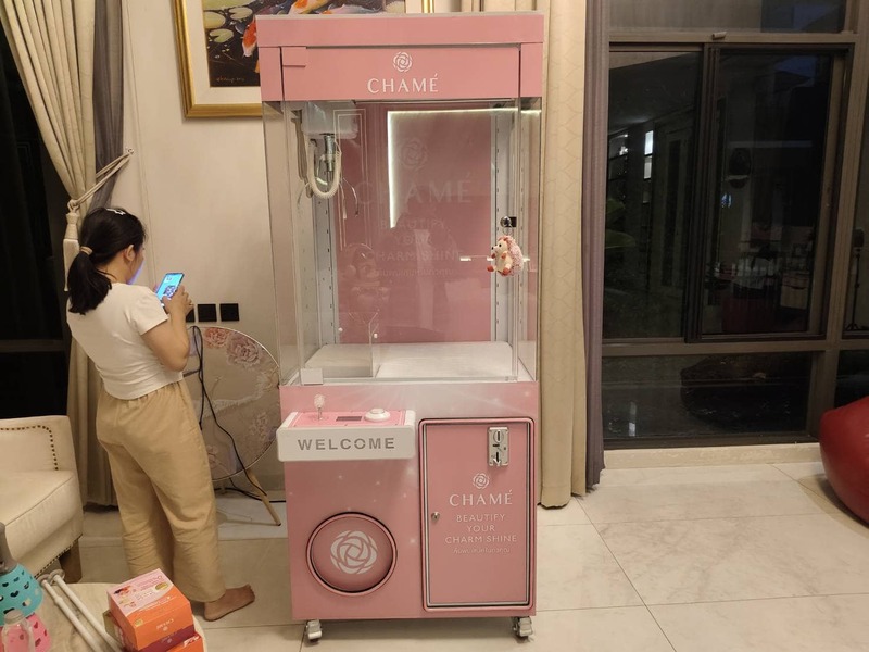 สติ๊กเกอร์ติดตู้ VENDING