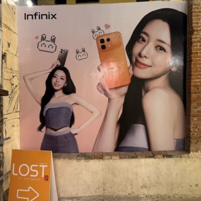 สติ๊กเกอร์ติดผนังร้านเปิดใหม่